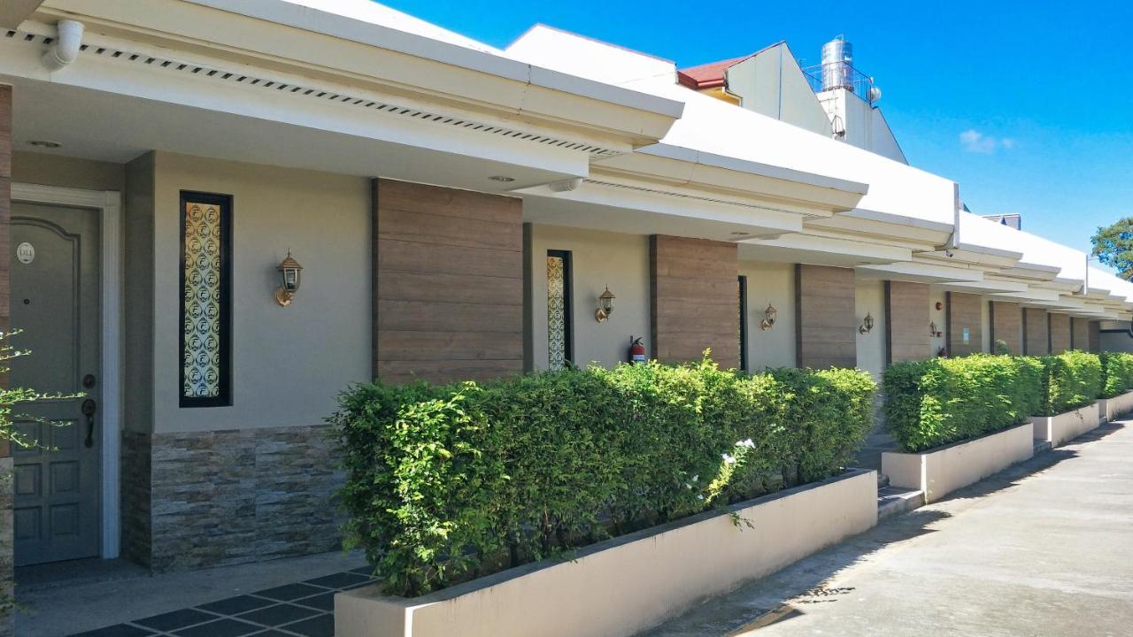 Готель Reddoorz Premium @ Wireless Mandaue Cebu Екстер'єр фото