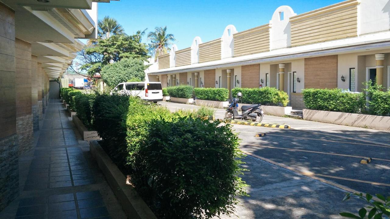 Готель Reddoorz Premium @ Wireless Mandaue Cebu Екстер'єр фото