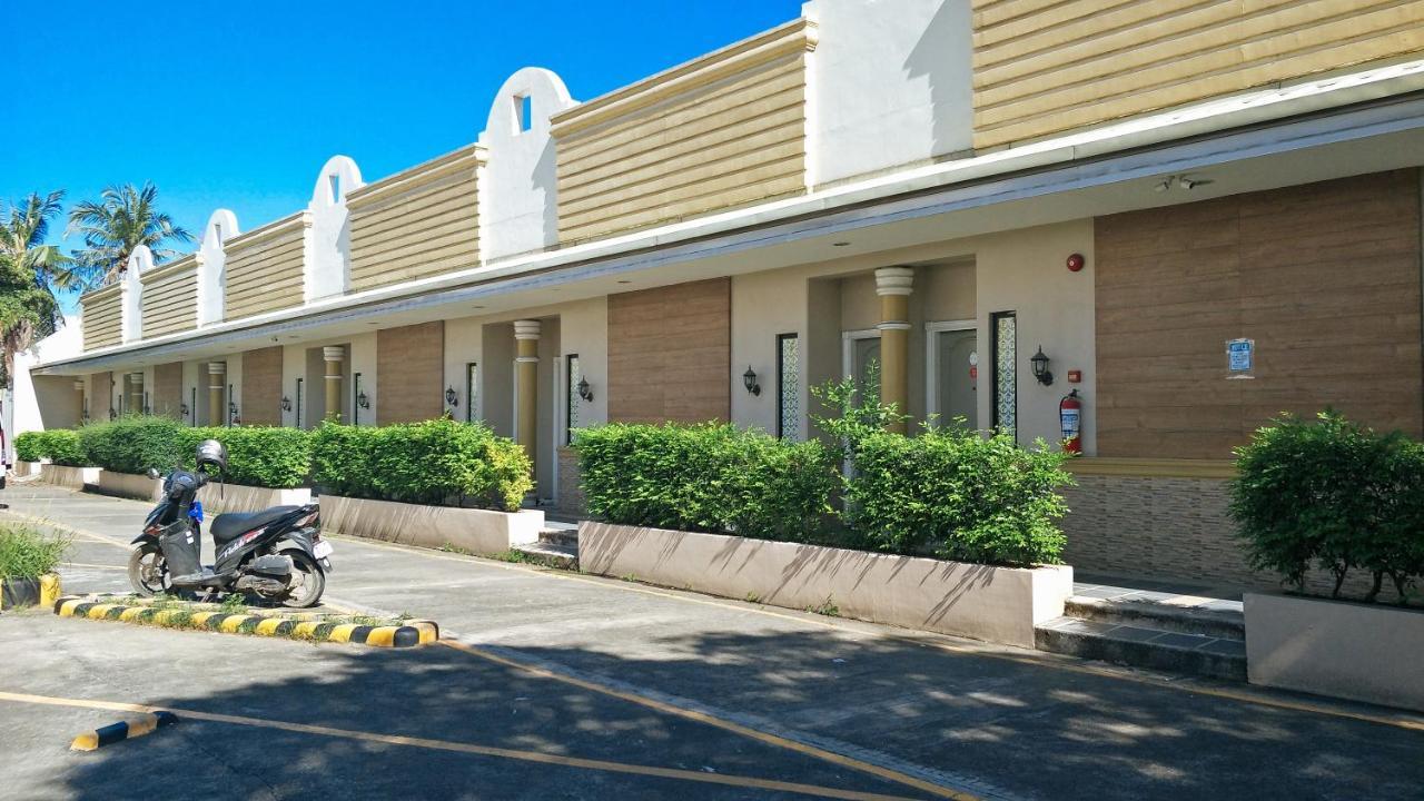Готель Reddoorz Premium @ Wireless Mandaue Cebu Екстер'єр фото